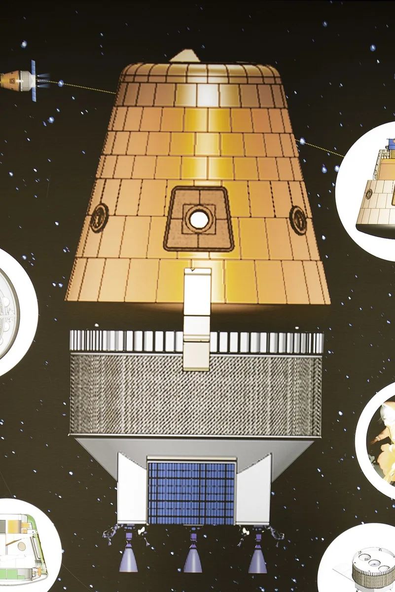 Gaganyaan crew and service module infographic displayed at Bangalore Space Expo 2018; a programme design illustration.